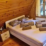 度假居 Ferienhaus Marianna Am See - Free Sauna, Ruderboot, Kajak & Wlan